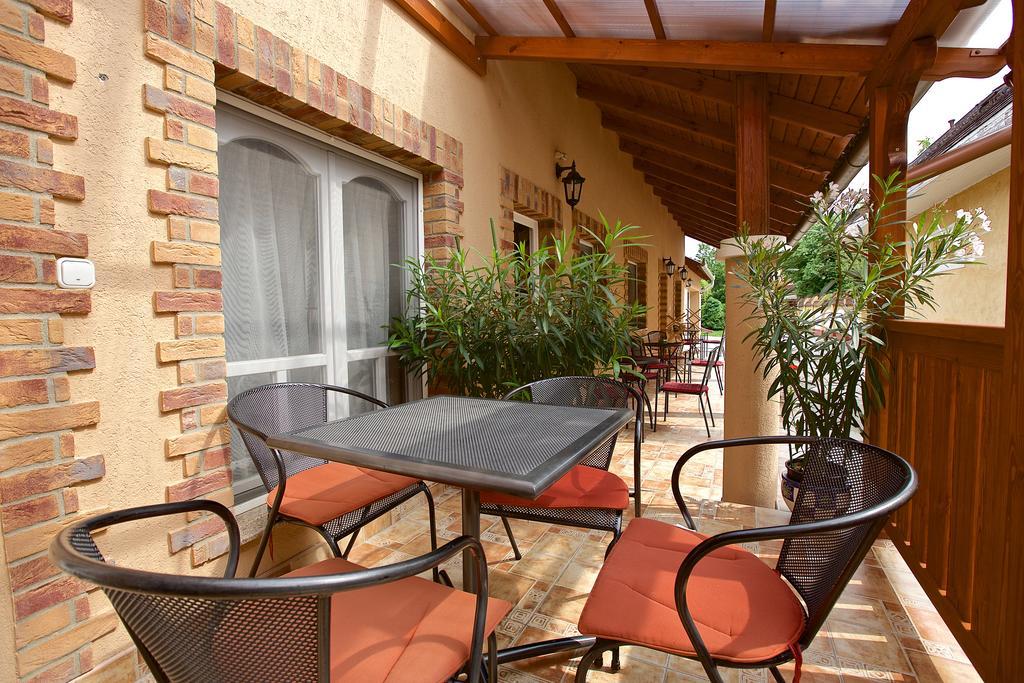 Fonix Apartmanhaz Hajdúszoboszló Exterior foto
