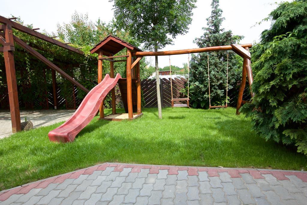 Fonix Apartmanhaz Hajdúszoboszló Exterior foto
